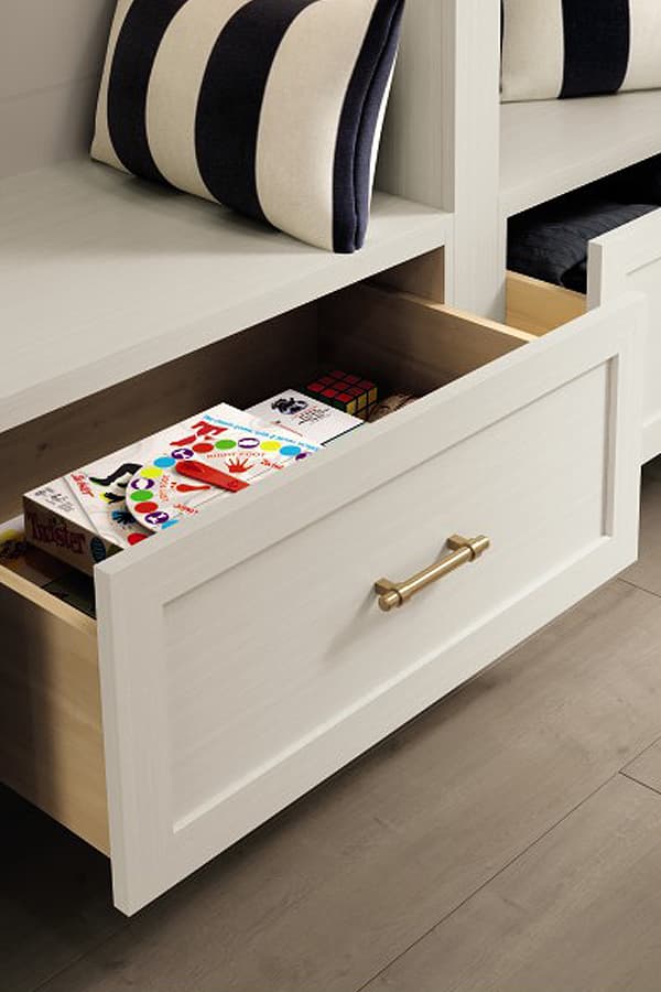 Base Window Seat door style in Window seat by Kitchen Craft